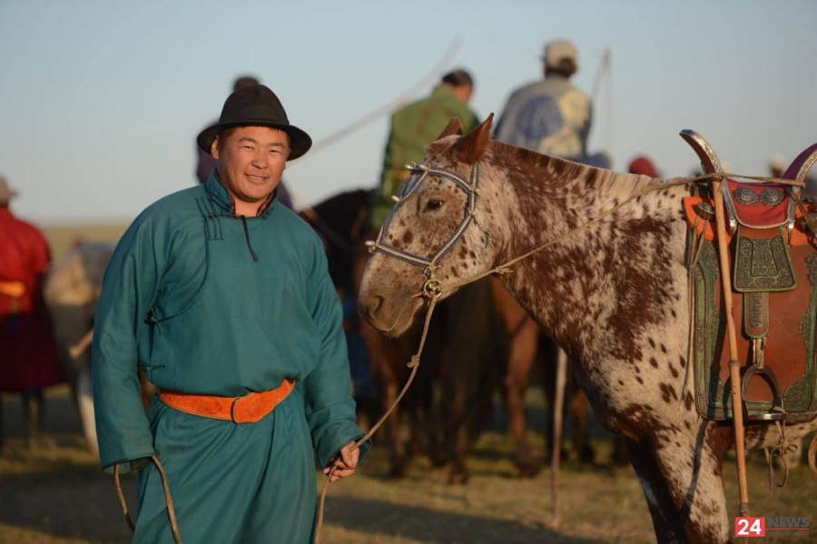 Монголын баялаг “Морин аялал”-ын Э.Хишигбаяр