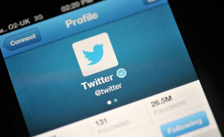 ''Твиттер'' компанийн захирлын хаягийг хакерджээ