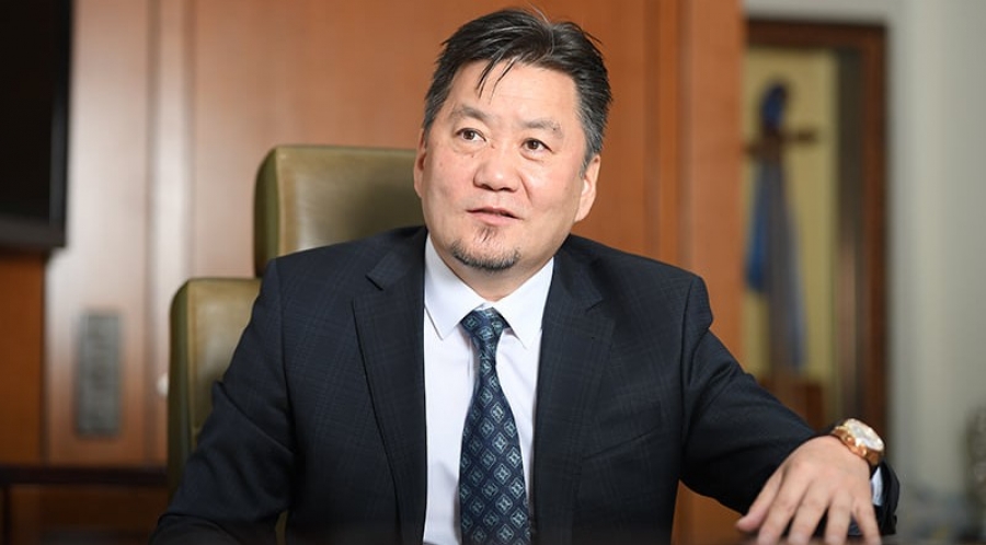 Монгол Банкны Ерөнхийлөгч Б.Лхагвасүрэн  өөртөө зориулж 300,000,000₮  үнэ бүхий  тендер зарлав уу