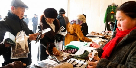 Чингисийн талбайд Сар шинийн үзэсгэлэн худалдаа үргэлжилж байна