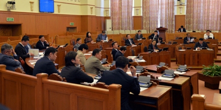 Монгол Улсын Ерөнхий Прокурорыг томилох асуудлыг хэлэлцэж байна