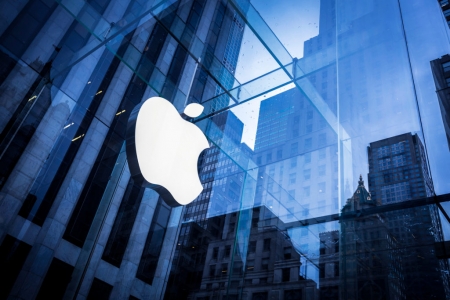 “Apple” компанийг 13 тэрбум еврогоор торгожээ