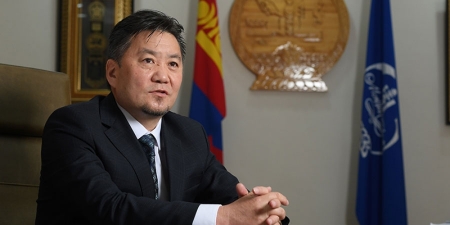 Б.Лхагвасүрэн: Монгол улс одоогоор дефолтод орох эрсдэлээс хол байгаа