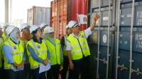 Малайз улс  хуванцар хаягдалтай 42 контейнерийг Их Британи руу буцаажээ