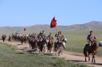 Монгол Улсын баг тамирчид 130 км зам туулахаар гараанаас гарлаа